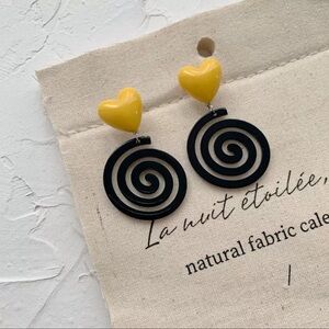 Arcrylic Color-block Heart Earrings New